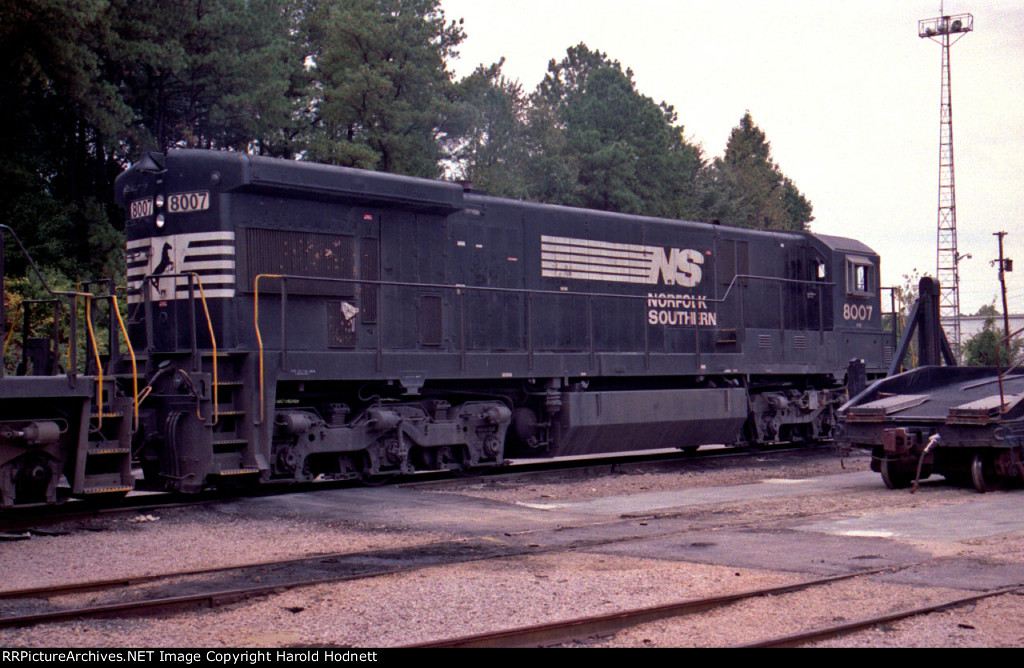 NS 8007